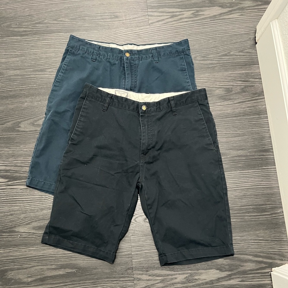 (2) Volcom shorts 32